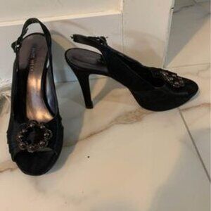 Satin black Nine West shoes - size 7